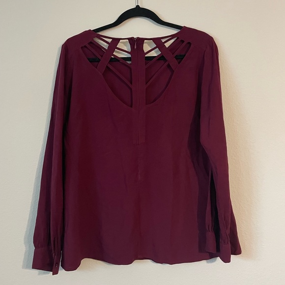 BKE Blouse - Picture 2 of 2